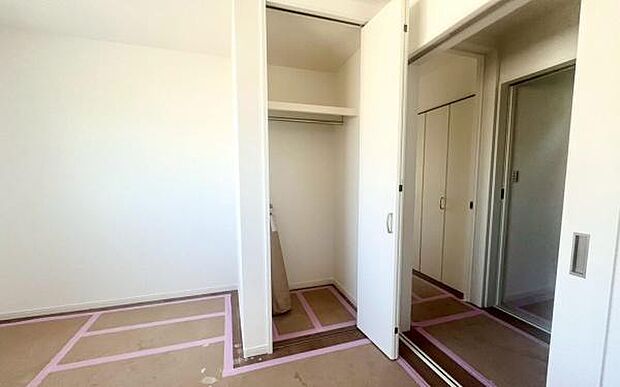 《収納》 ■収納豊富な間取りです