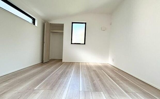 《子供部屋》 ■お子様の勉強部屋に。。グングンと成績UPの予感が。。