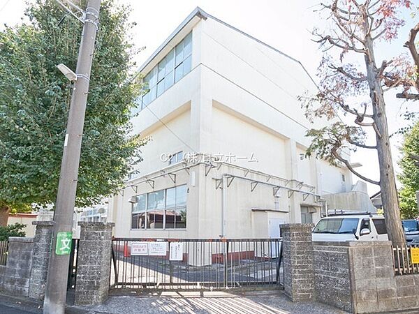 横浜市立旭小学校まで772m
