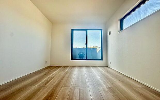 《洋室》　■明るい空間になっています。