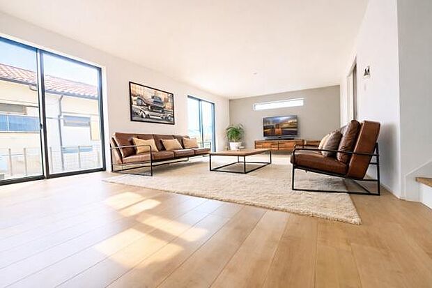 《リビングダイニング》 ■本画像は家具家電や小物の配置をCGで作成しており、実際に現地に家具家電や小物は置かれておりません。また、価格に家具家電や小物は含まれておりません。