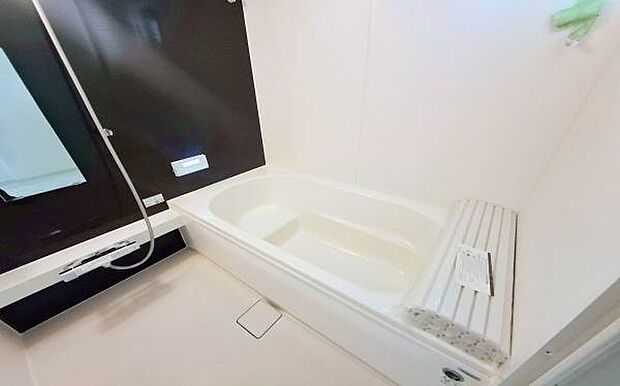 《浴室》 ■ゆったりくつろげる癒しのバスルーム。