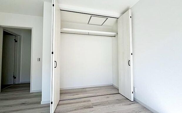 《収納》 ■お部屋がすっきり片付きます。