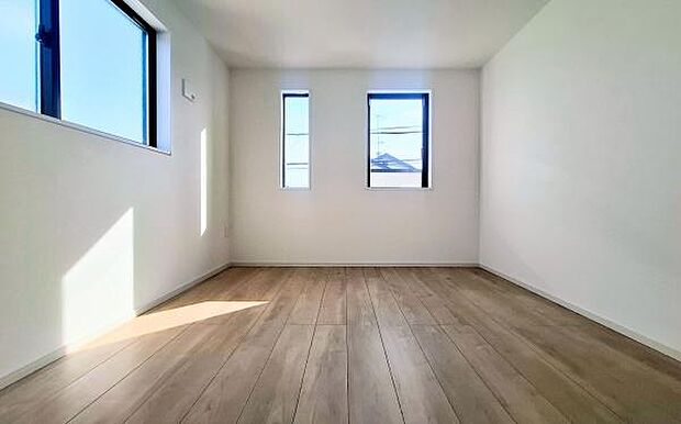 《和室》　■心地よい眠りへといざなうしっとりと落ち着いた雰囲気の和室