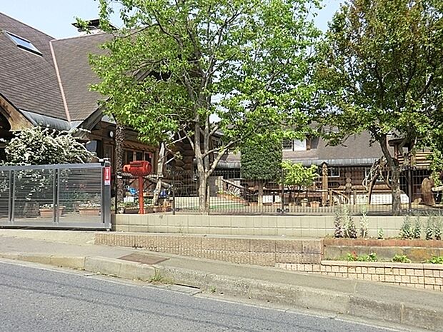 乳幼児園太陽の子まで886m、読売ランド前駅出口から徒歩約15分