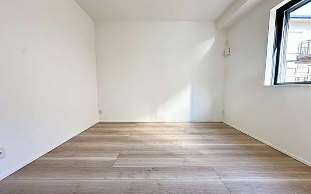 《洋室》 ■品のある落ち着いた洋室