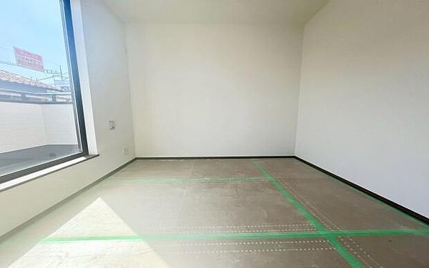 《寝室》　■心地よい眠りへといざなうしっとりと落ち着いた雰囲気の寝室。
