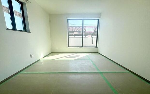 《洋室》　■明るくスタイリッシュな空間になっています。