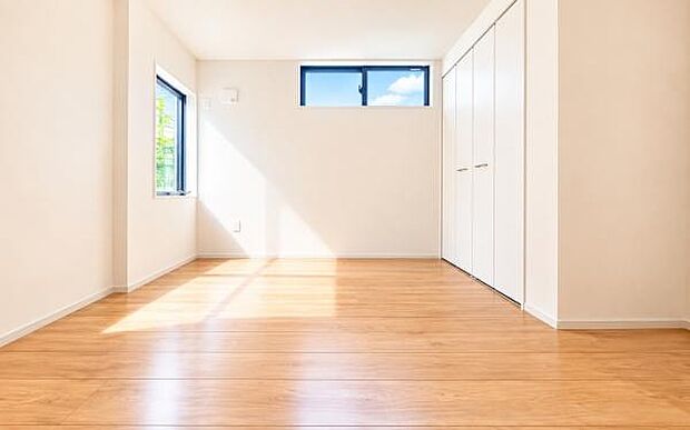 《洋室》 くつろぎの場としてだけでなく、趣味や仕事のパーソナルスペースとしても活躍する洋室。個の時間をたっぷり楽しめる快適空間です。
