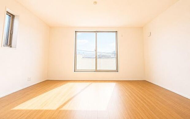 《洋室》 ■型にはまらない多才なプライベートルーム。くつろぎの場としてだけでなく、趣味や仕事のパーソナルスペースとしても活躍するゆったりした洋室。落ち着きがあり個の時間をたっぷり楽しめる快適空間です。