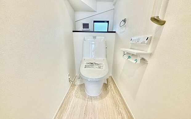 《トイレ》 ■清潔感のある落ち着いたトイレ。