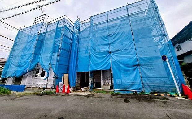 《現地》 安心して暮らせそうな住環境です。