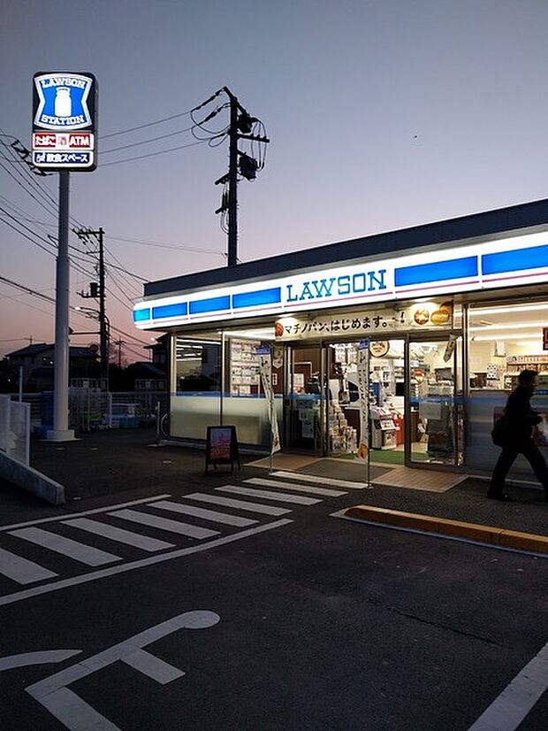 ローソン横浜下和泉店まで1157m