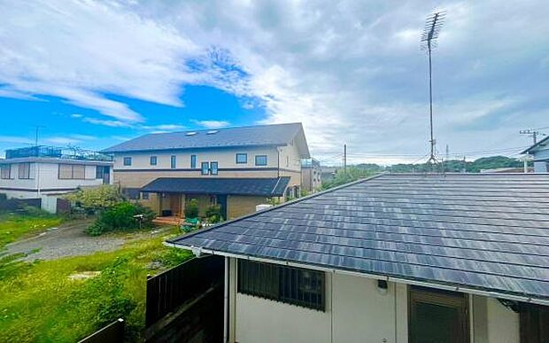 《眺望》　■「空」×「光」×「風」。開放感を具現化したような現地は、まさに「永住の地」としての選択肢です。