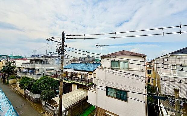 《眺望》 ■「空」×「光」×「風」。開放感を具現化したような現地は、まさに「永住の地」としての選択肢です。