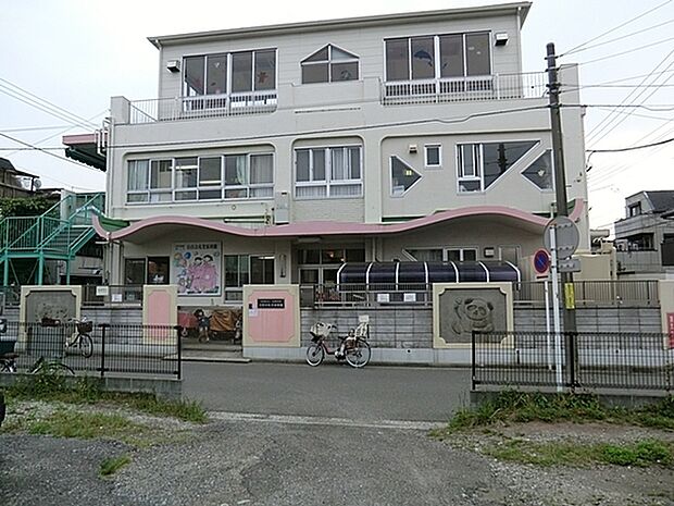 白百合乳児保育園まで839m、保育時間:(平日)7:15~19:15(土曜)7:15~18:30(0歳児のみ18:30) 施設定員:109名