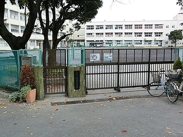 横浜市立鴨居小学校まで373m