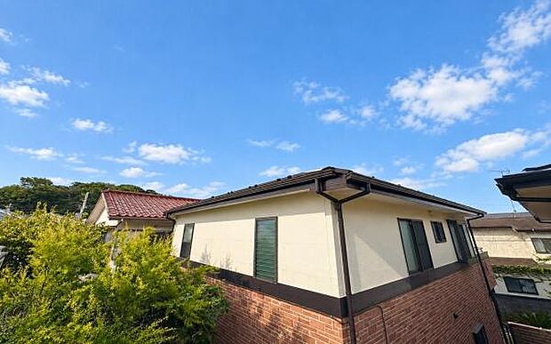 《眺望》 ■「空」×「光」×「風」。開放感を具現化したような現地は、まさに「永住の地」としての選択肢です。