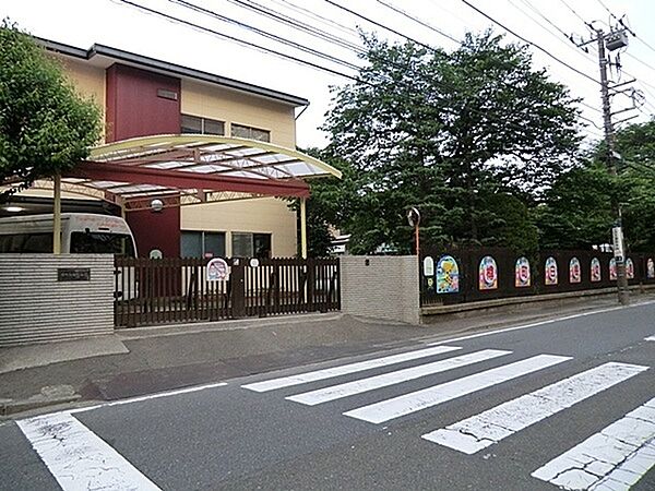 樽町白梅幼稚園まで586m、お子様が心身ともに健康でのびのびと育つことを願い、遊びを中心とした保育を行っています。