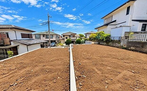 《現地》 青い空と白い雲、気分が晴れる場所がここにあります。