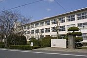 遠賀町立島門小学校（2279m）