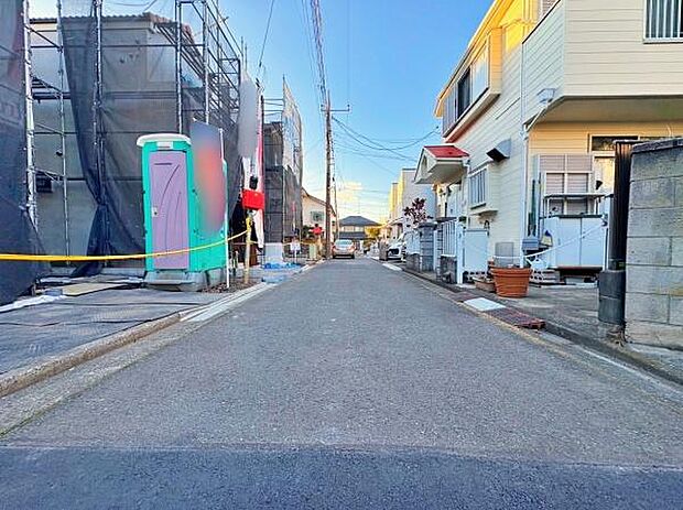 人通り車通りも少なくお子様がいらっしゃるご家庭も安心してお住まいになれます。