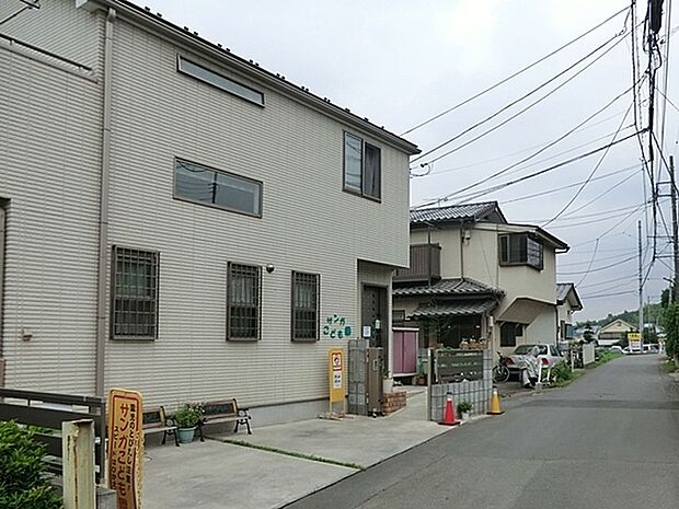 サンガこども園まで476m