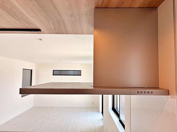 大きな換気扇付きです。