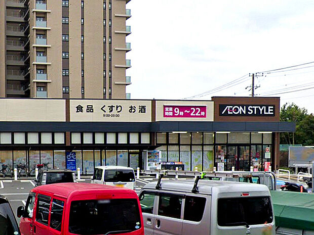 イオンスタイルつきみ野まで438m、2018年に一旦閉店したイオンが、建物を再建築してリニューアルオープンしました！