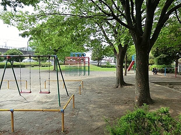 天神原公園まで348m