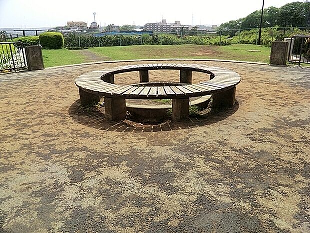 平戸みはらし公園まで574m