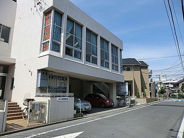 スズキメソード幼児学園まで1353m