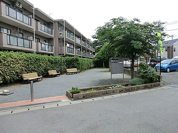 南林間六丁目公園まで297m