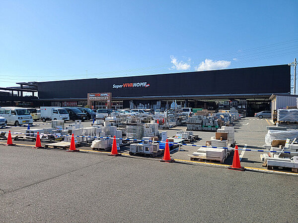 スーパービバホーム座間店まで1262m、コストコやスーパー「sanwa」、複数の飲食店などと隣接しているため、お買い物に大変便利です！