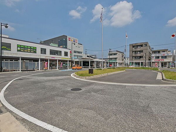 小田急江ノ島線「高座渋谷」駅まで1029m、再開発により駅周辺はめざましい発展を続けています。東口にはイオン大和SC・西口にもスーパー等があり便利な駅です。
