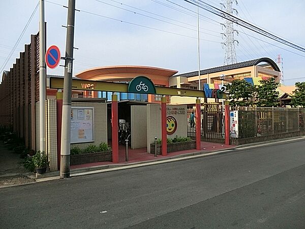 わおわお保育園まで698m