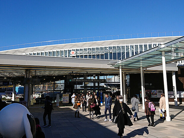 田園都市線「南町田グランベリーパーク」駅まで2248m、旧「南町田」駅が、グランベリーパークのリニューアルに伴い、駅名も駅舎も一新しとてもキレイになりました。急行停車駅です。