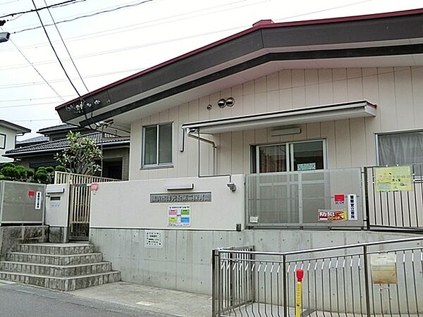 洋光台第二保育園まで851m