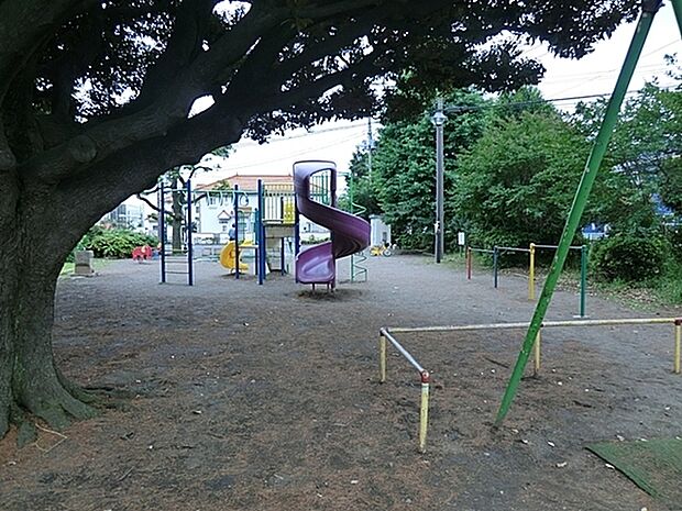 林間第四公園まで318m
