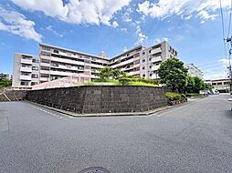 東急ドエル江田ロビニア駅歩3分 3方向角部屋