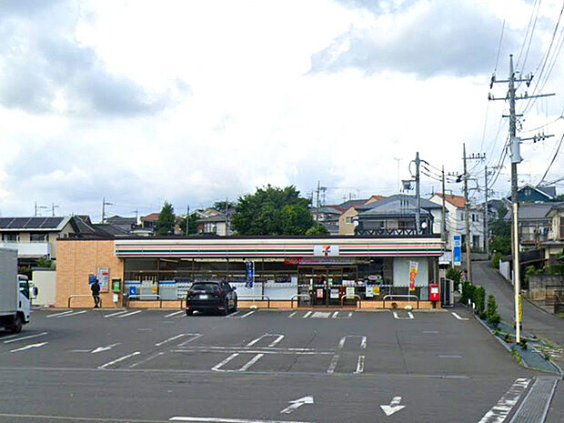 セブンイレブン町田常盤店まで632m