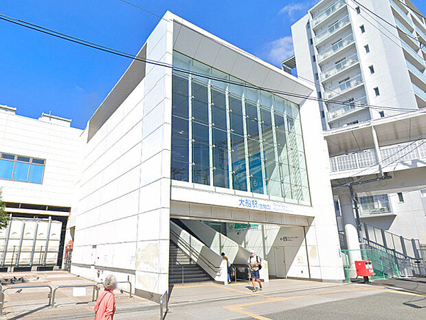 JR「大船」駅笠間口まで3748m、大船駅は鎌倉・横浜の両市に跨っていますが、こちらの笠間口は横浜市内に位置しています。