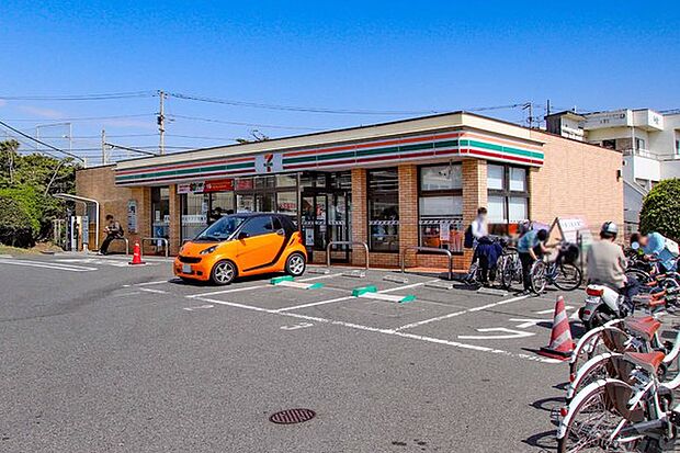 セブンイレブン 鎌倉七里ガ浜店まで2017m