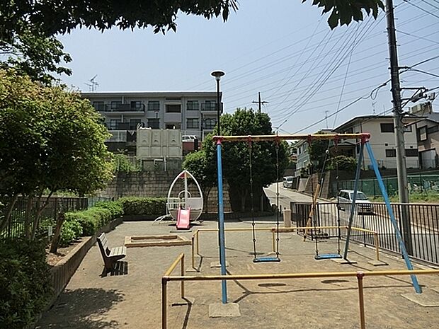 猿ケ谷第二公園まで45m