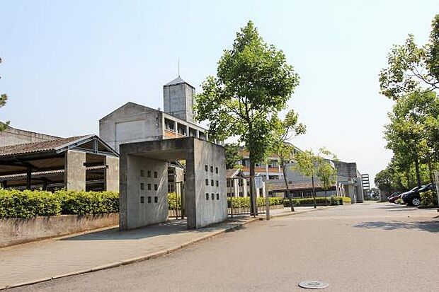 東金市立西中学校まで750m