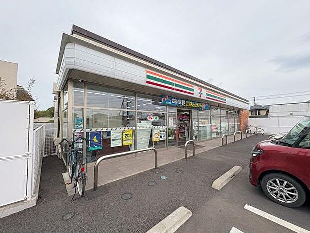 セブン-イレブン 佐倉本町店まで700m