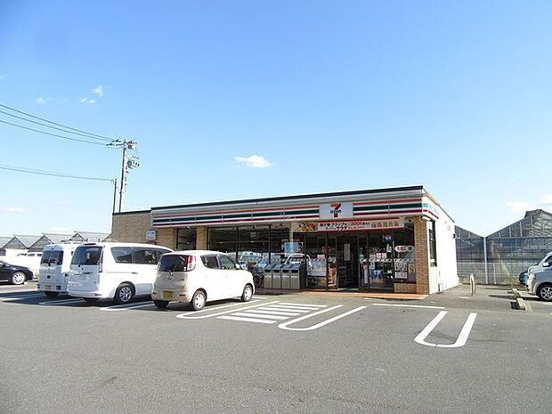 セブン-イレブン富里獅子穴店まで550m