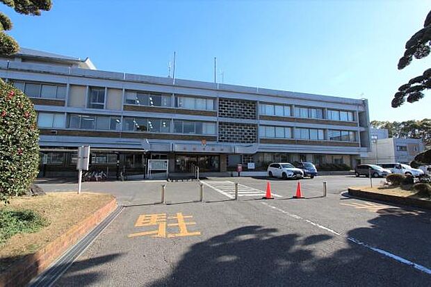 東金市役所まで2718m