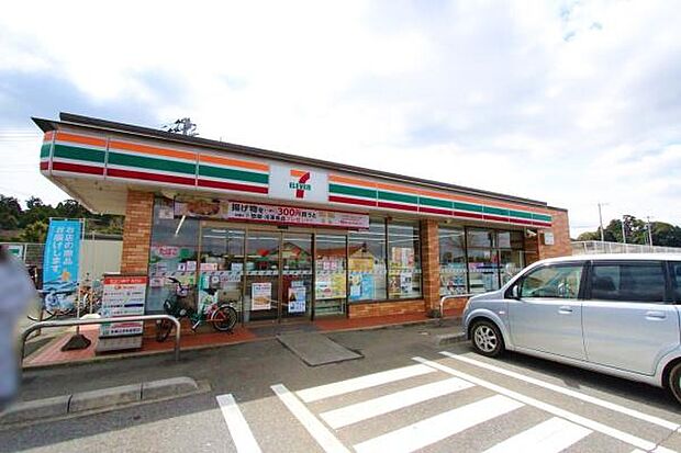 セブン-イレブン 東金日吉台店まで1800m