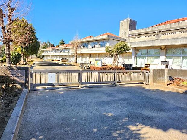 東金市立日吉台小学校まで2800m